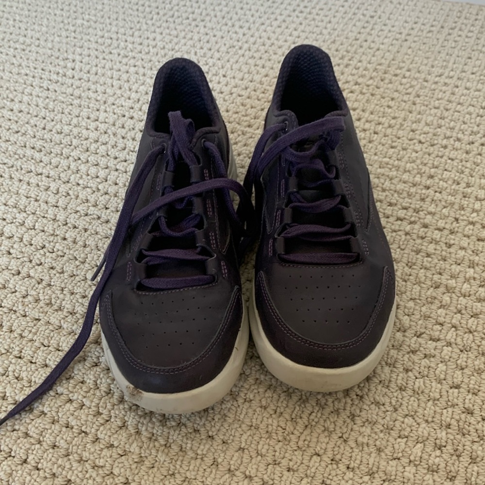 Under Armour, tennis shoes